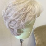 Beispiel für eine Echthaar-Massperücke aus unserer Eigenproduktion