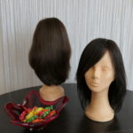 PBeispiel für eine Perücke aus Echthaar und eine Perücke mit mit Kunsthaar gemischtem Echthaar