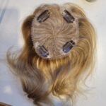 Beispiel für ein Echthaar-Haarteil, massangefertigt in unserer Werkstatt aus gespendetem und gekauftem Haar