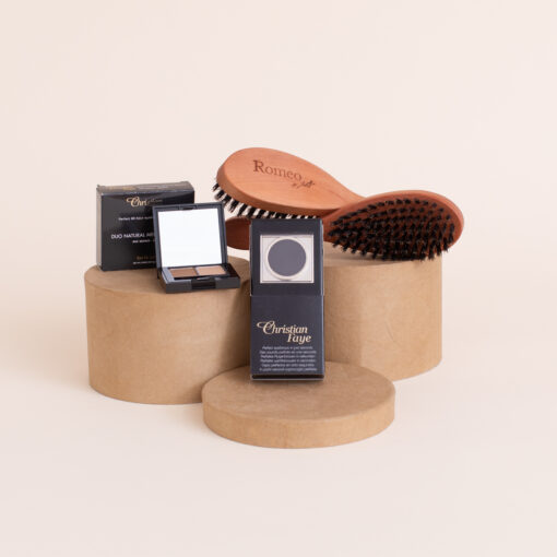 Make-up und Bürsten